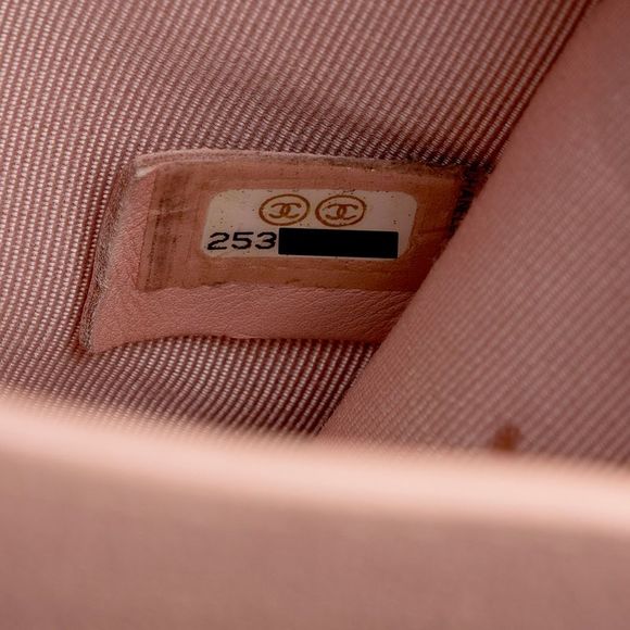 Chanel Goatskin CC Box Flap Bag - Picture 6 of 15